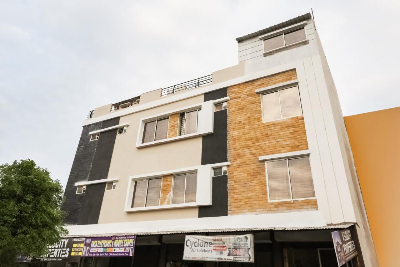 Oyo Flagship 30861 Hotel Velocity Vijay Nagar Indore Eksteriør billede