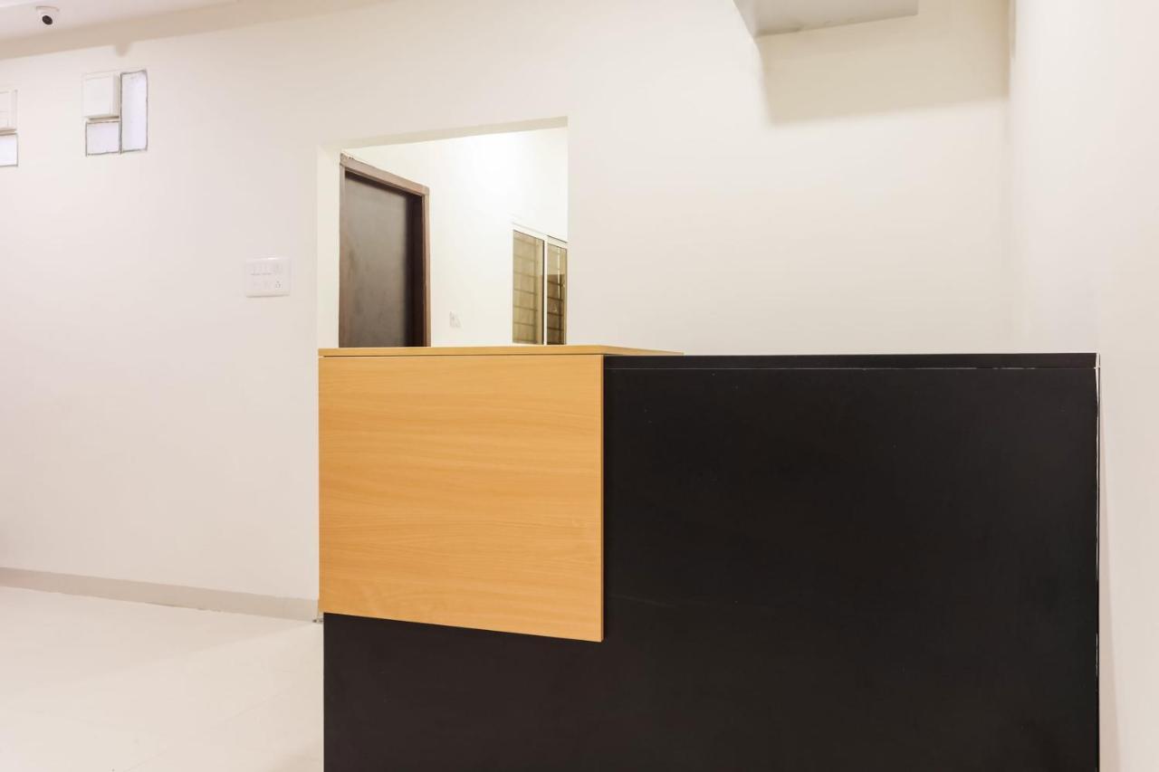 Oyo Flagship 30861 Hotel Velocity Vijay Nagar Indore Eksteriør billede