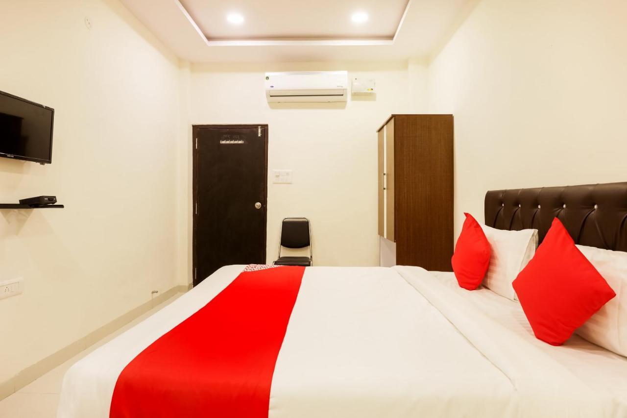 Oyo Flagship 30861 Hotel Velocity Vijay Nagar Indore Eksteriør billede