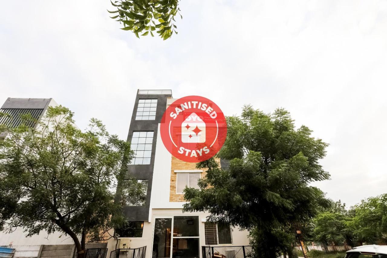 Oyo Flagship 30861 Hotel Velocity Vijay Nagar Indore Eksteriør billede