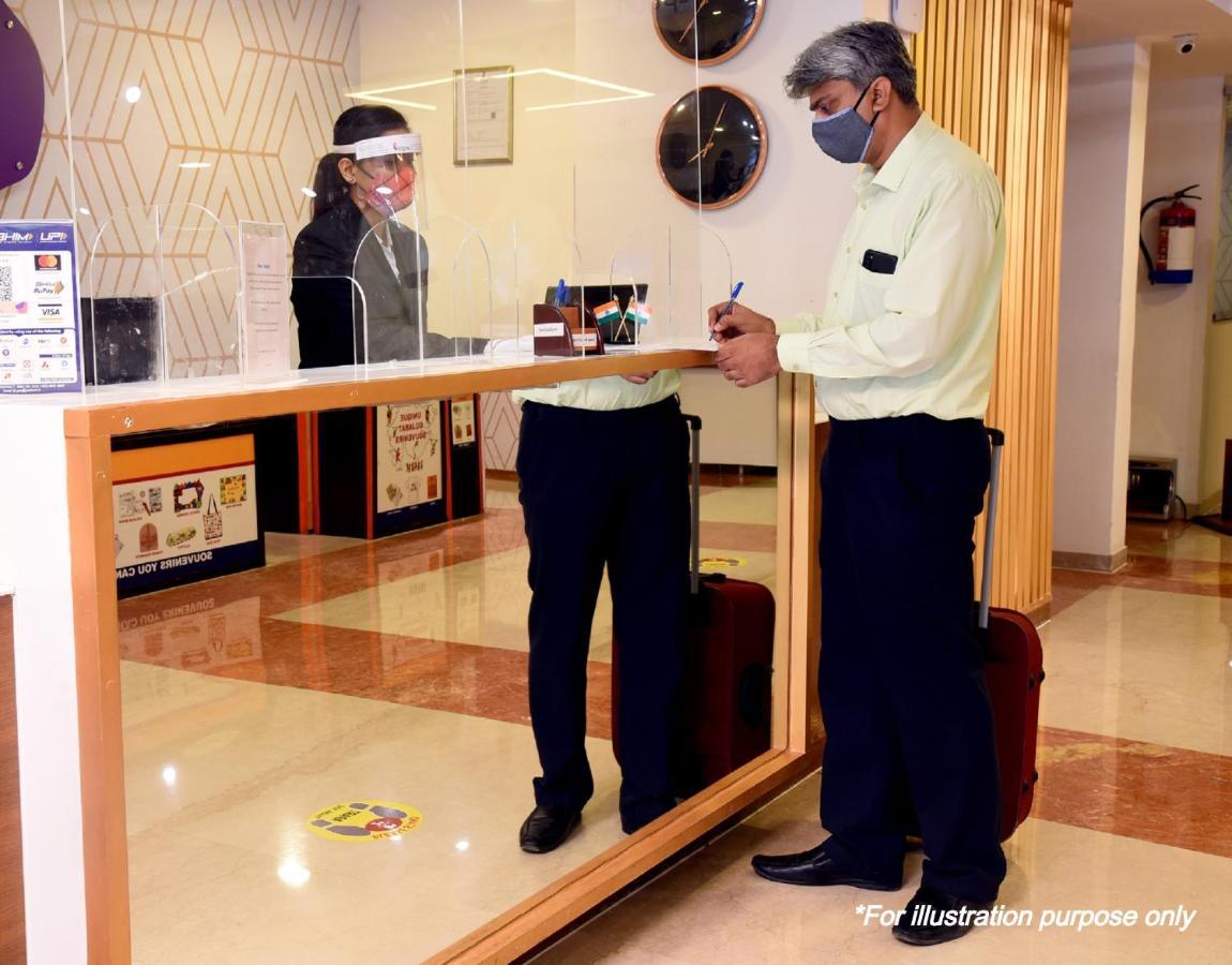 Oyo Flagship 30861 Hotel Velocity Vijay Nagar Indore Eksteriør billede