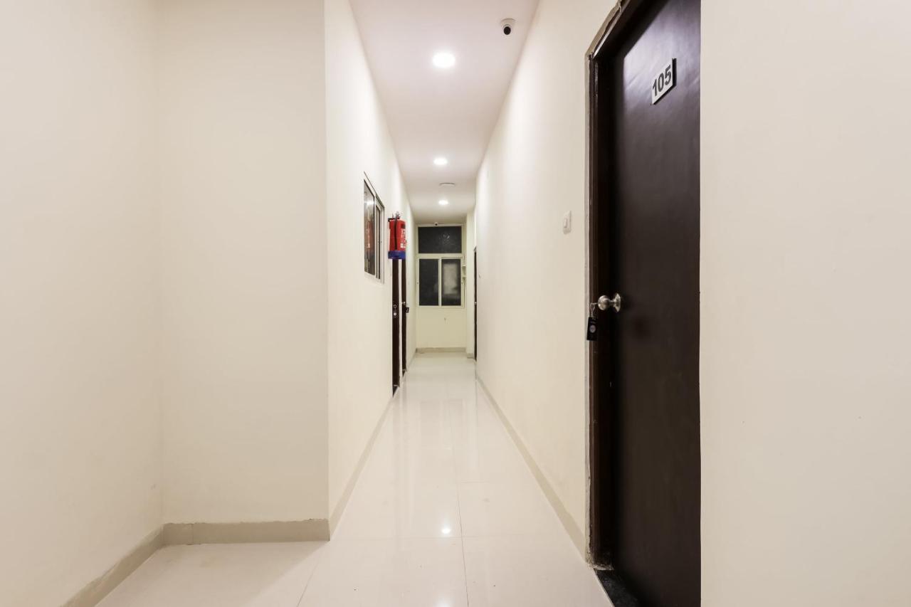 Oyo Flagship 30861 Hotel Velocity Vijay Nagar Indore Eksteriør billede